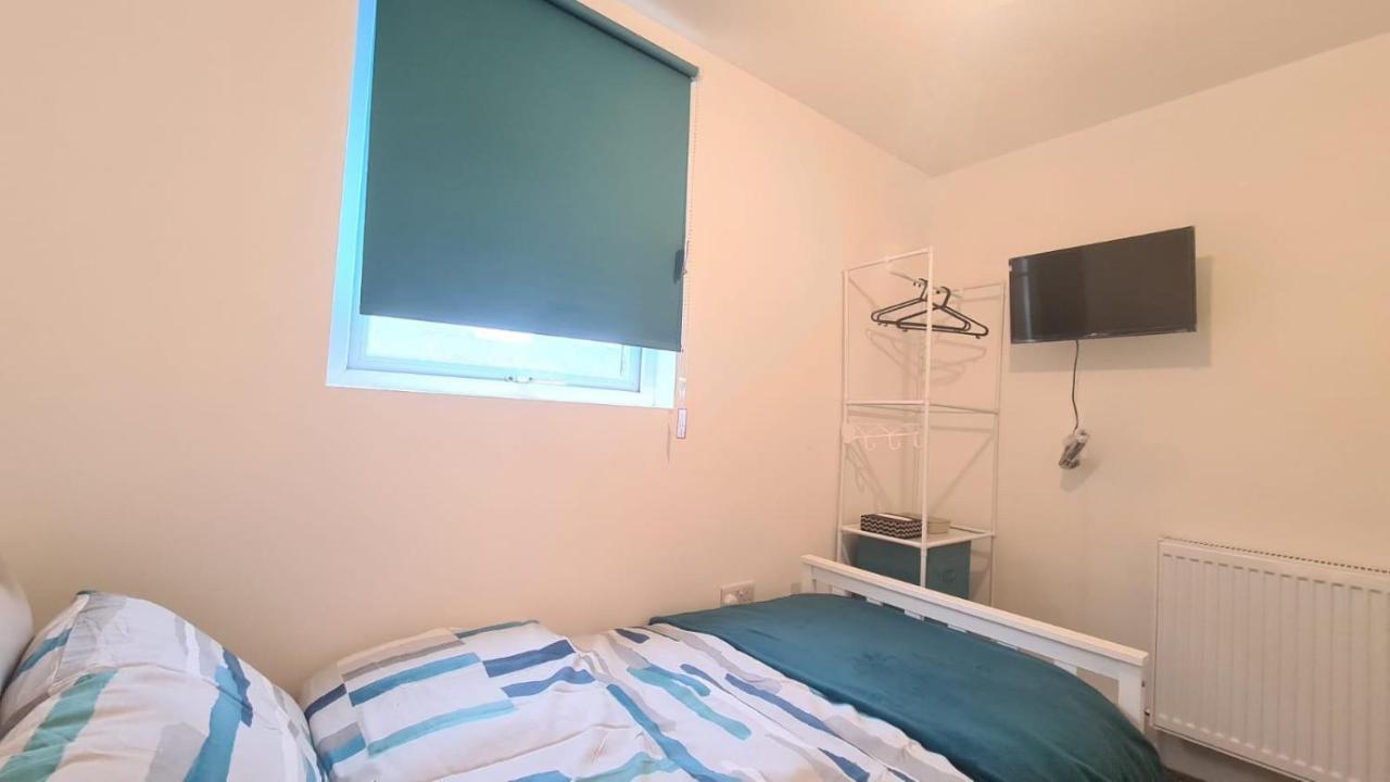 Cosy Single Room In Manor Park London Kültér fotó